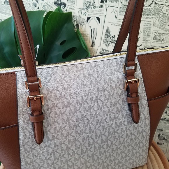 Vanilla Large charlotte Tote Michael Kors NWT - Picture 5 of 10